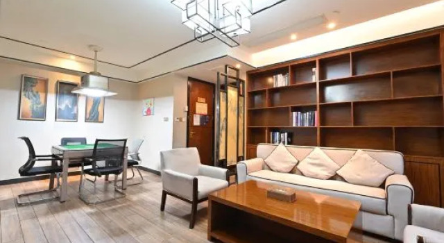 Люкс Business Huangjia Qihao Shangwu Hotel