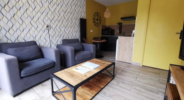 La Cour d'Hortense, Rezerwuj Hotel Hotele w Sailly-Flibeaucourt z parkingiem, Parking