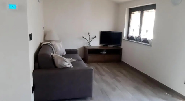 Appartements Le-Z-aravì 1, Забронировать Апартаменты/квартира Аоста Пила