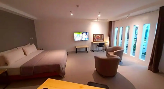 Полулюкс Urban Sands Iloilo Hotel