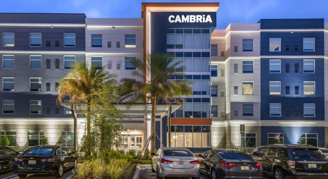 Cambria Hotel Orlando Airport, Забронировать Отель Орландо Диснейуорлд Орландо