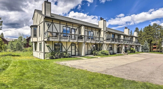 3-story Home w/ Balcony ~ 6 Mi to Winter Park!, Buchen Sie Ferienwohnung Winter Park Winter Park