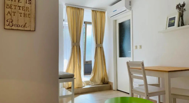 Апартаменты с видом на море Apartments Vala