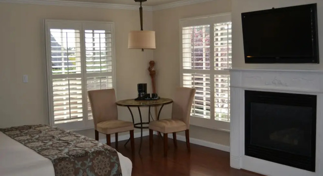 Двухместный люкс Sunset Inn Pacific Grove