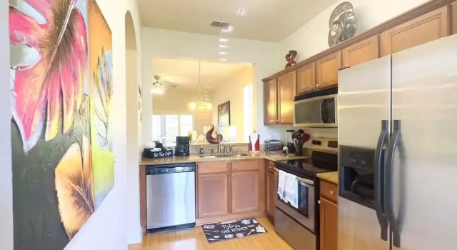 Апартаменты 4Br Resort Home With Pool and Lazy River Sleeps 8