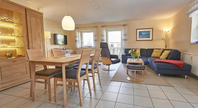 Апартаменты Ferienhaus Lobbe - Apt. 04