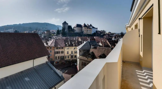 Апартаменты Le Panoramique - 75 sq m apartment with balcony in the heart of Annecy