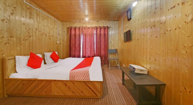 OYO 6032 Hotel Marina, Varaa Hotelli Gulmarg 