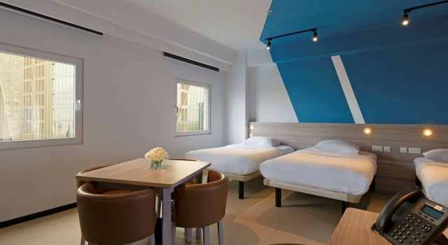 Двухместный семейный номер Standard ibis budget Phnom Penh Riverside