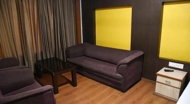 Hotel Elite, Забронировать Отель Отели Газиабад с парковкой, Парковка