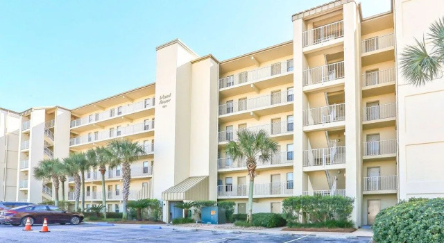 421 East Beach Blvd Condo Unit 153 2 Bedrooms 2 Bathrooms Condo, Забронировать Апартаменты/квартира Галф-Шорс Alabama Gulf, рядом с Парк аттракционов Waterville USA