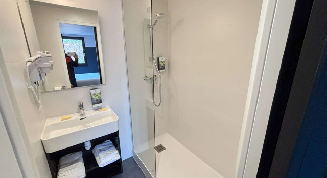 Номер Comfort Sure Hotel by Best Western Annecy