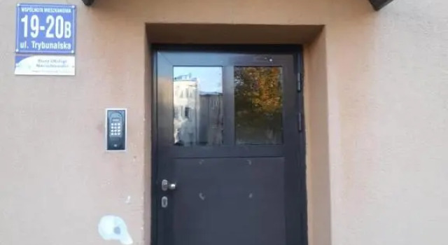 APARTAMENT W Elblągu Tribunal Apartment, Забронировать Апартаменты/квартира Отели Эльблонг с парковкой, Парковка