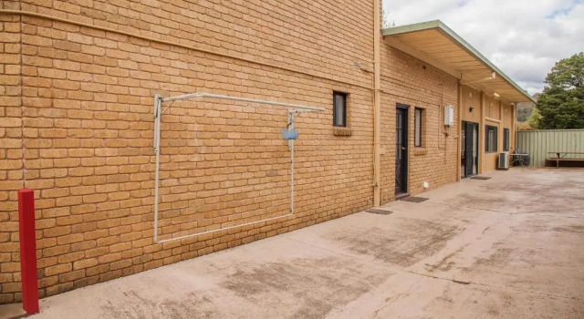Cherry Lane Apartments