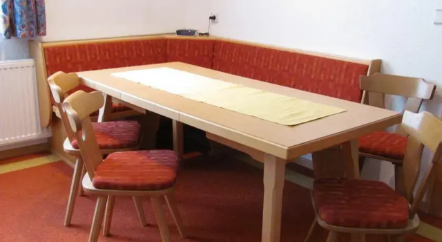 Haus Wechner, Rezerwuj Apartament Hotele w Tyrol z parkingiem, Parking