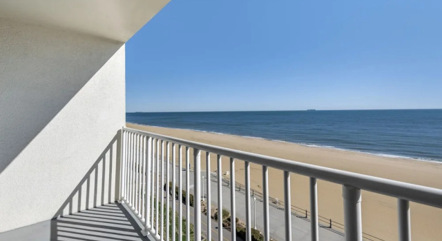 Номер Standard Coastal Hotel & Suites Virginia Beach - Oceanfront