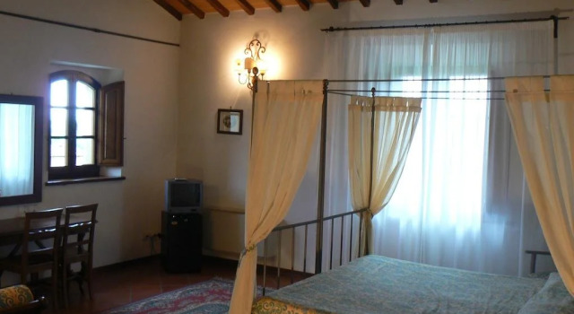 Relais Borgo di Stigliano, Book Hotel Hoteller i Val di Merse med pool, Swimmingpool