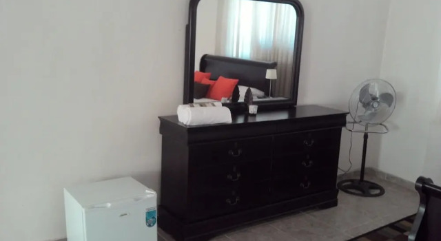 Daisy Executive Lodge, Rezerwuj Hotel Hotele w West Mashonaland z parkingiem, Parking