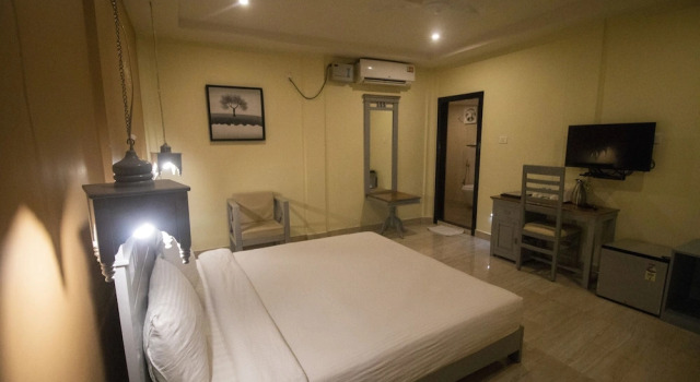 Номер Deluxe KRC Annexe Tezpur