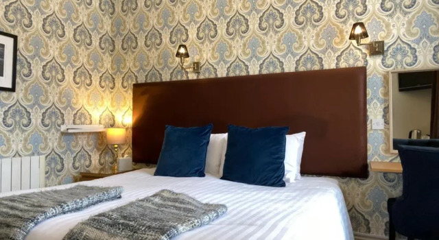 Двухместный номер Standard Virginia Court Hotel