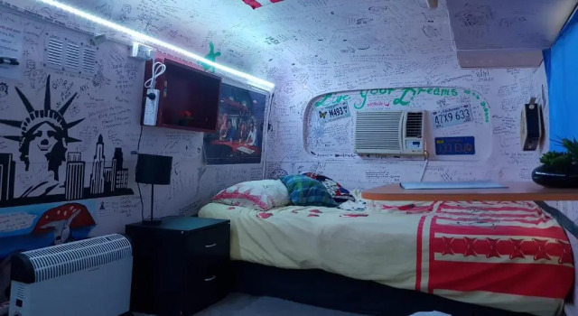 Двухместный номер Standard с видом на бассейн Alices Secret Travellers Inn