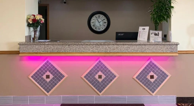 Budgetinn & Suites, Prenota Hotel Cambridge Iowa