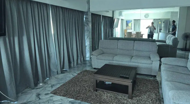 Large Apartment 401 jhr