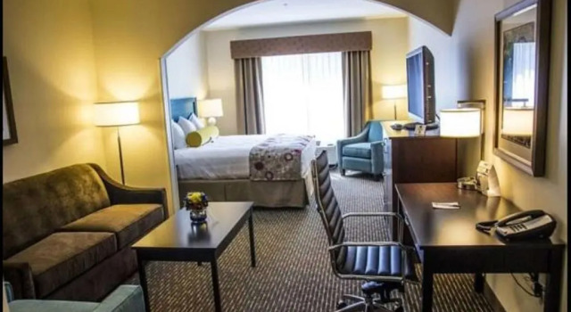 Люкс Best Western Plus Dayton Hotel & Suites