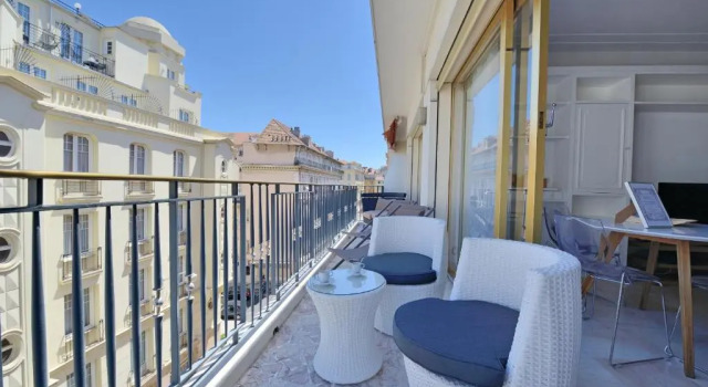 Appartement Rue Grimaldi, Забронировать Апартаменты/квартира Ницца Приморские Альпы, рядом с Набережная Соединенных Штатов
