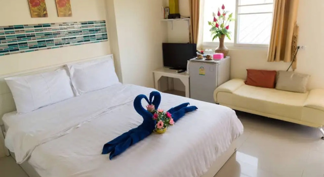 Номер Standard с балконом Lotus Suite Hua Hin