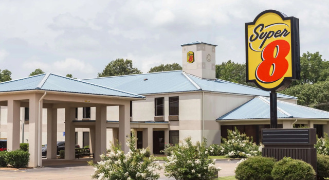 Super 8 by Wyndham Indianola, Rezerwuj Hotel Hotele w Indianola z parkingiem, Parking