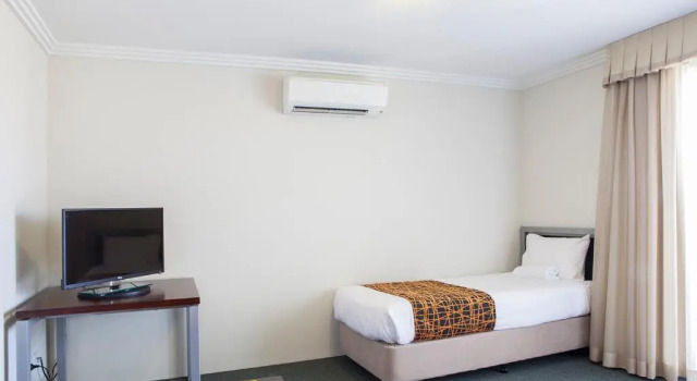 Апартаменты Executive Mandarin Motel