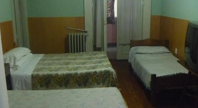 Четырёхместный номер Standard Hotel San Martin