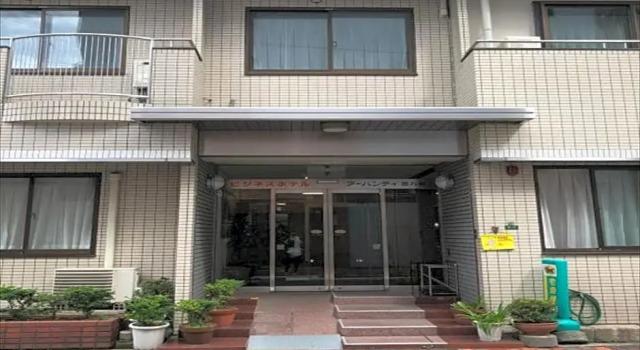 Business Hotel Urbanty Nishikujo