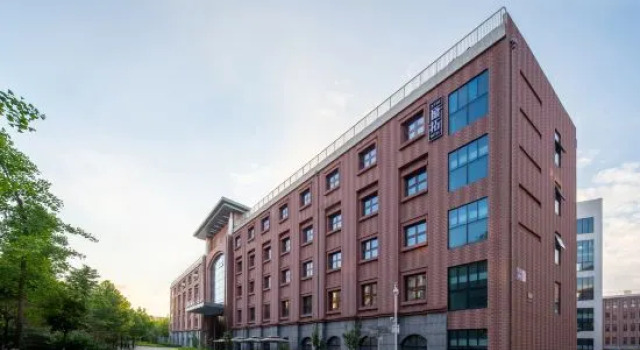 Beijing South Railway StationGrear Red Gate Y.TUO Hotel