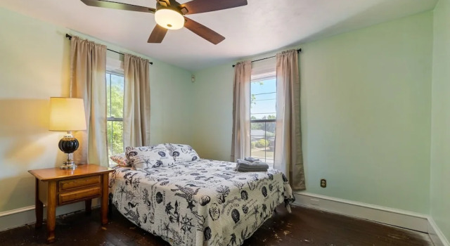 Captains Quarters By The Bay 3 Bedroom Cottage by RedAwning, Boek Vakantiehuis Norfolk Virginia