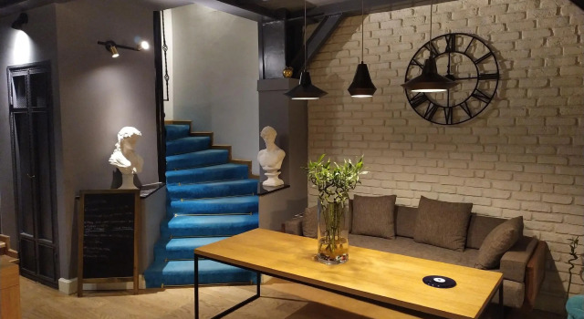 Кровать в общем номере Hotel Jakaranda Istanbul