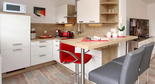 Residenz von Flotow Wohnung 05, Забронировать Апартаменты/квартира Бад-Доберан Мекленбург-Померания