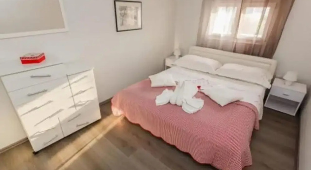 Apartments Roda - Comfort One Bedroom Apartment With Terrace -, Rezerwuj Apartament Brac Island 