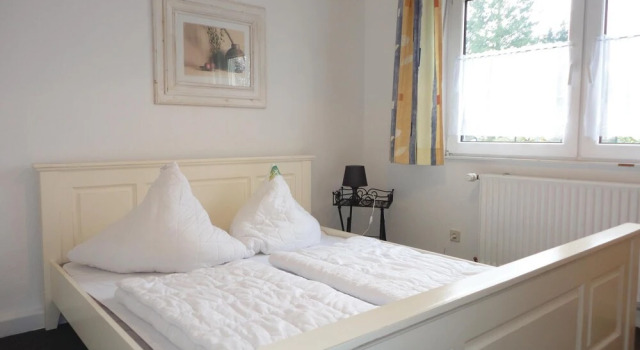 Awesome Home in Faßberg/heidesee With 1 Bedrooms, Wifi and Outdoor Swimming Pool, Забронировать Отель Фасберг Люнебургская пустошь