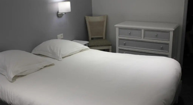 Апартаменты Appartement Vue Mer Au Jardin De La Comtesse