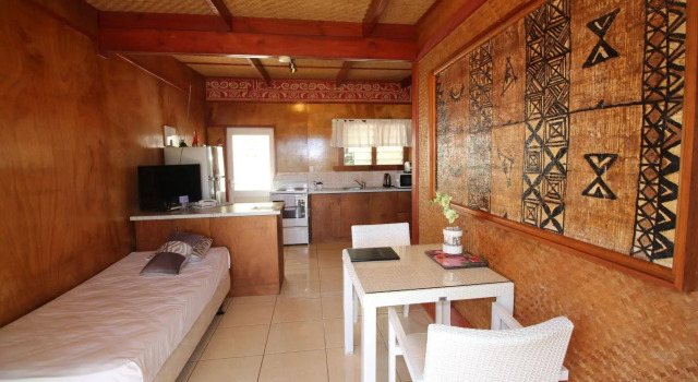 Muri Lagoon View Bungalows - Hillside Bungalow, Book Hotel Muri Rarotonga, near Muri Beach