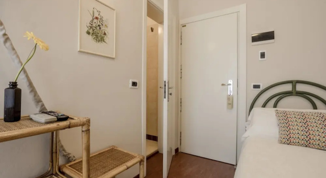 Одноместный номер Standard с балконом Villa Arizona