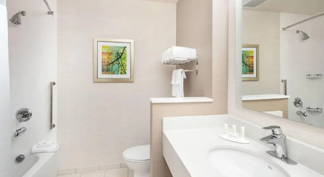 Номер Standard Fairfield Inn & Suites by Marriott North Bergen