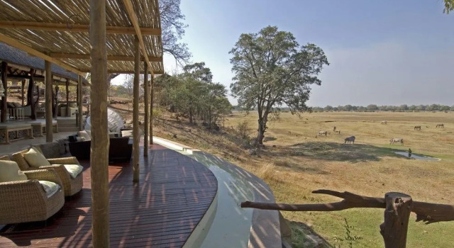 Puku Ridge Camp, Book Hotel South Luangwa National Park 