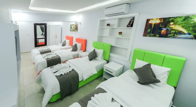 Четырёхместный номер Standard Eren Hotel