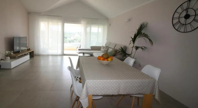 Apartments by the sea Sumartin, Brac - 18749, Забронировать Апартаменты/квартира Сумартин Брач, рядом с Частный Пляж «Лакшери Вила Палаццо Ди Маре»