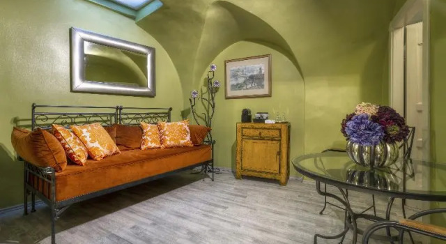 Двухместный полулюкс Black Star Suites