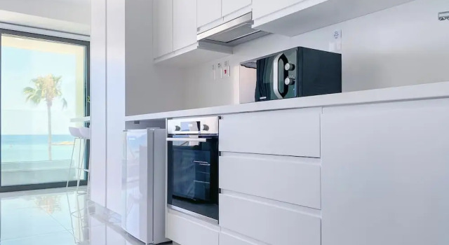 Phaedrus Living Marina Sea  214 Emerald
