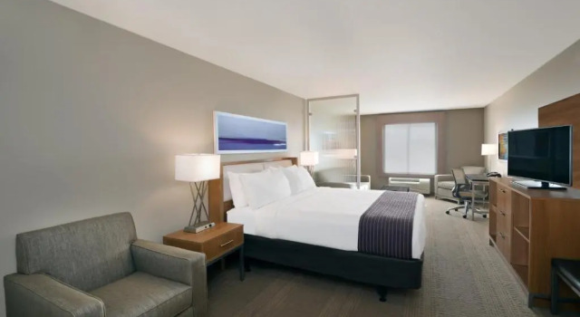 Люкс Holiday Inn Express Hotel & Suites Hot Springs by IHG